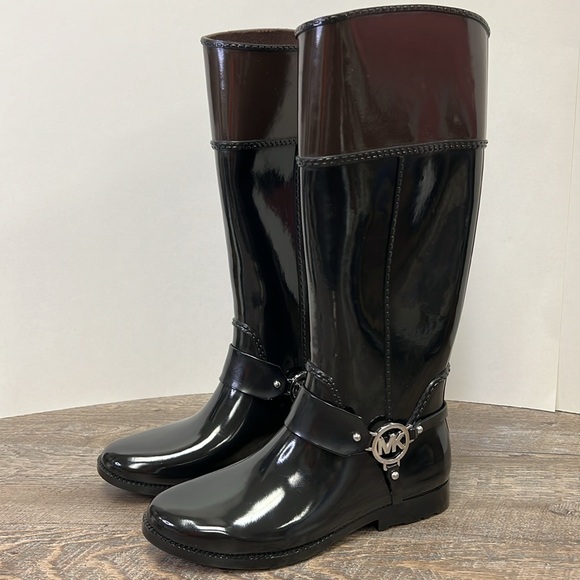 Michael Kors Shoes - NEW Michael Kors FULTON Harness Rain Boots Size 9